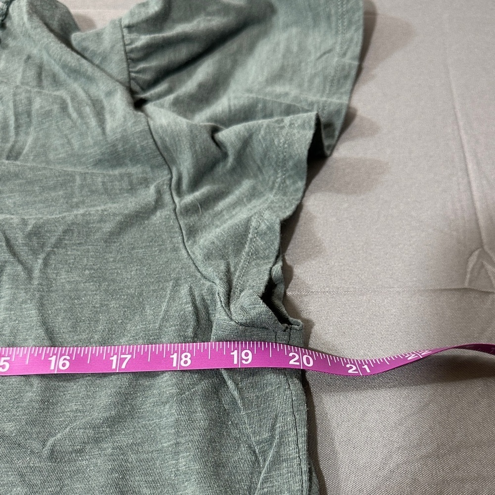Lane Bryant Elegant Lace Trim Green Top - Picture 4 of 5